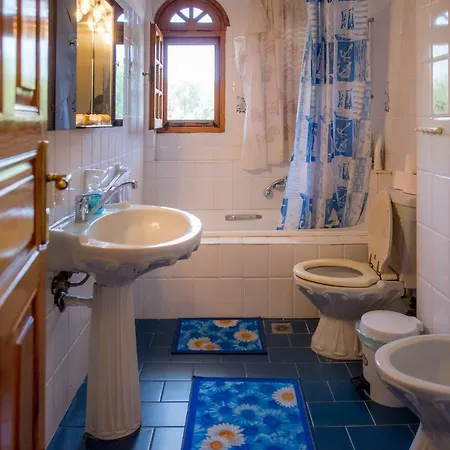 Ampelos Quarto em Acomodações Particulares *